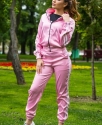 Атласный спортивный костюм на молнии / Розовый