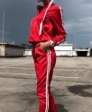 Атласный спортивный костюм на молнии / Красный